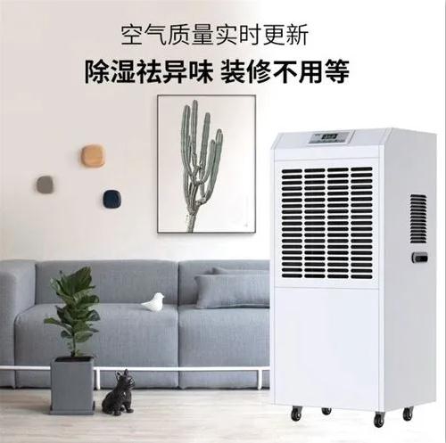 今明濕冷天氣繼續，濕冷加持下，南方真的比北方冷！